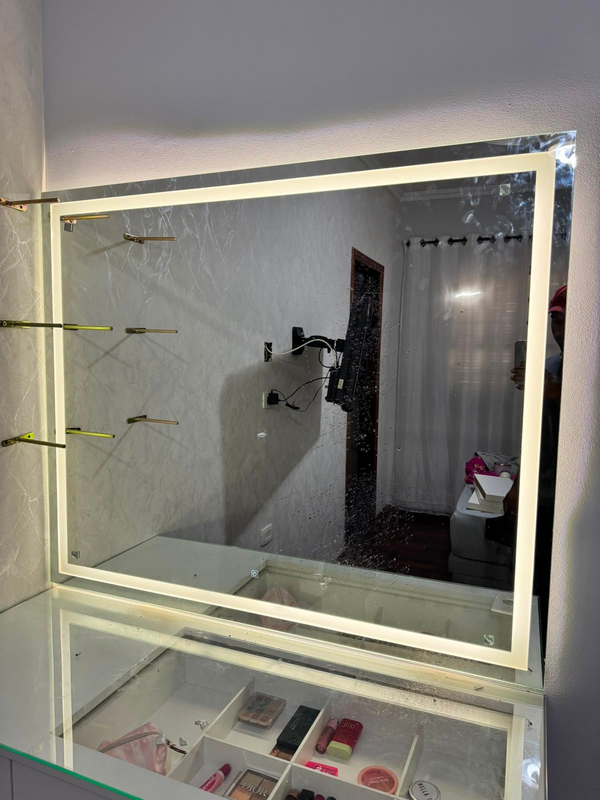Espelho retangular com LED perimetral